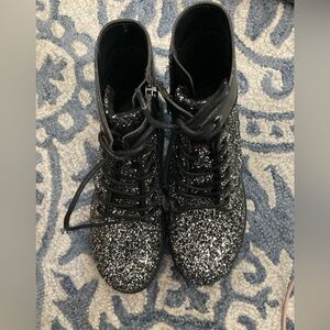 Michael Michael Kors Women Combat Boots Ailistair Bootie Size US 6M Black Silver